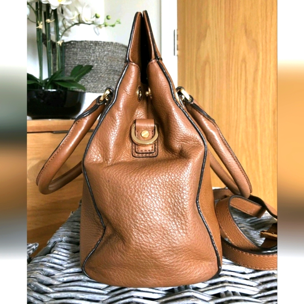 Michael Kors Astrid  Brown Satchel with Gold Tone Hardware Large - Picture 6 of 12